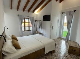 Mi Villa Apartamentos Dénia Centro，位于德尼亚的酒店