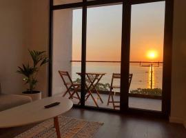 Cabo Verde Boutique Hotel，位于巴统的酒店