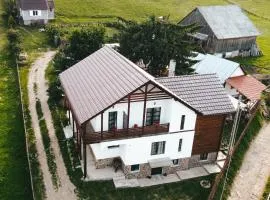 Pensiunea agro-turistica Maris