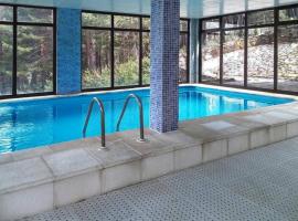 El último rincón, dúplex con piscina climatizada，位于La PinillaLas Focas附近的酒店