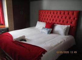 Imimangaliso Guest House，位于乌姆塔塔的酒店