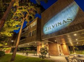Žilvinas Hotel，位于帕兰加的公寓式酒店