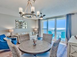 Pelican Beach Resort Destin，位于德斯坦的酒店