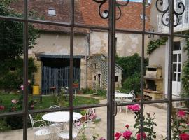 Le Relais des Roses- Chambres d'hôtes，位于Vatan的酒店