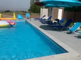 LUXURY VILLA M NEAR 2km AWAY FROM BITOLA WITH PRIVATE SWIMMING POOL & SAUNA &JACUZZI