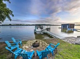 Lakefront Home Less Than 3 Miles to Historic Granbury!