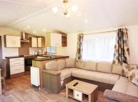schönes Chalet Tinyhouse in Ostseenähe 13km - sehr ruhige Dorflage