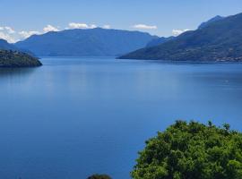 Casa vacanze Perla del Lago，位于多马索的酒店