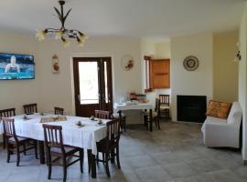 Agriturismo CuoreLieto del Cilento，位于Corleto Monforte的酒店