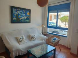 Apartamento en pleno Parque Natural Cabo de Gata, Isleta del Moro，位于拉伊斯莱塔德尔摩洛的酒店