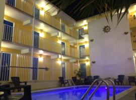 Seaside Inn & Suites，位于芬威克岛雷霆泻湖水上乐园附近的酒店