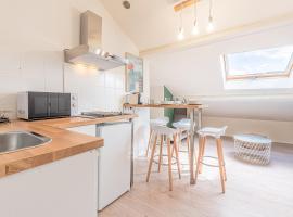 Sakura wood - Sakura home Koenigsmacker，位于孔恩尼格斯马克的酒店