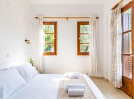 Skopelos Evergreen Apartments，位于斯塔菲罗斯的公寓