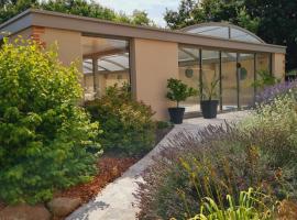 La coudraie votre maison de vacances en famille，位于Daumeray的酒店
