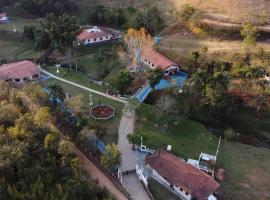 Espaço Rural Água da Onça，位于瓜拉雷马的酒店