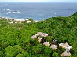 Carpe Diem Casitas & Villas Mazunte，位于马祖特的山林小屋