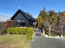 Black Beech House with Stunning Outdoor Bath