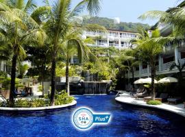 Sunset Beach Resort - SHA Extra Plus，位于芭东海滩的浪漫度假酒店