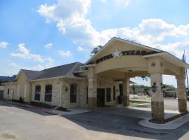 Hotel Texas Cuero，位于Cuero的酒店