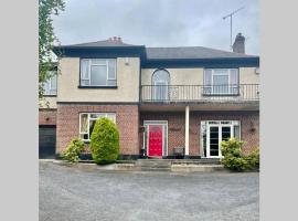 Glenmount Castleblayney，位于卡斯尔布莱尼的酒店