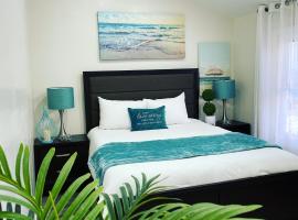 Water Canal Villa Salgado，位于Bellmore的酒店