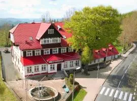 斯托克罗塔纳图拉图尔酒店