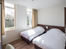 Het Wagenwiel，位于Lambertschaag的酒店