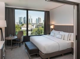 Meliá Frankfurt City，位于美因河畔法兰克福欧洲塔附近的酒店