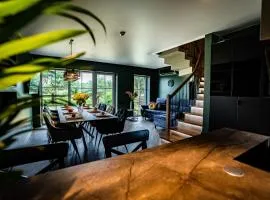 Vila Smiltynė ant ežero kranto