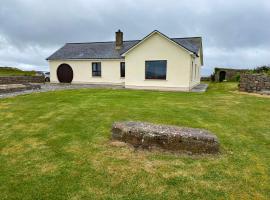 Cottage 383 - Claddaghduff，位于Claddaghduff的酒店