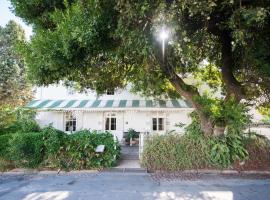 The Victorian of Church Street - Cape Dutch Quarters，位于塔尔巴赫的酒店