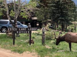 Estes Lake Lodge，位于埃斯蒂斯帕克的酒店