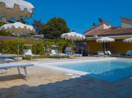 La Magnolia B&B，位于坎帕尼亚的酒店