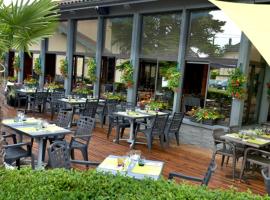 Le duverger，位于Saint-Paul-de-Varax的酒店