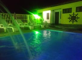 Caribe carioca，位于马里卡的酒店