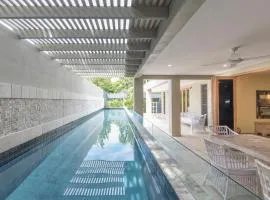 Beachside Villa with Private lap pool