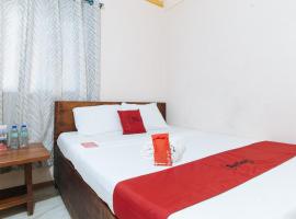 RedDoorz Hostel @Megans Paradisio Beach Resort，位于Zambales的酒店