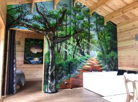 Chalet au Natur'Heil Nature-Spa-Gourmandise，位于Wahlbach的Spa酒店