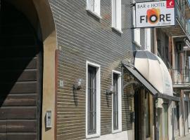 HOTEL FIORE & Fiocchi，位于Podenzano的酒店
