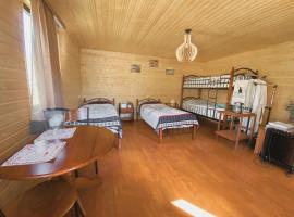 Ushguli Cabins，位于乌树故里的木屋