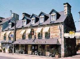 Minotel Le Lion d'Or，位于Les Portes du Coglais的酒店