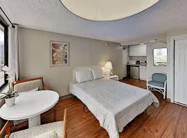 Hawaiian Monarch 916 condo