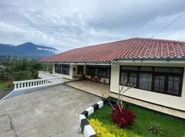 Villa Raja Puncak