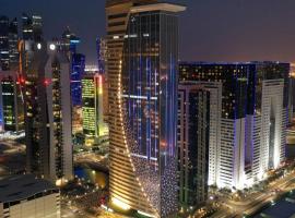 The Bentley Luxury Hotel & Suites，位于多哈Qatar Sports Club Stadium附近的酒店
