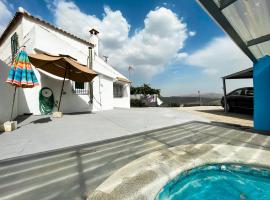 Cortijo La Viñolilla en zona rural (Montefrío)，位于蒙特弗里奥的酒店