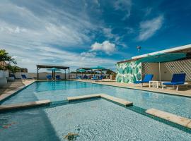 Lux Villa's by GG，位于棕榈滩的住宿加早餐旅馆