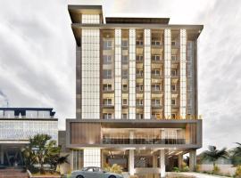 Azana Style Hotel Madura，位于Pademabu的酒店