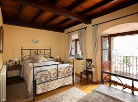La Casona de Lombraña, en Polaciones (Saja-Nansa)，位于Lombraña的酒店