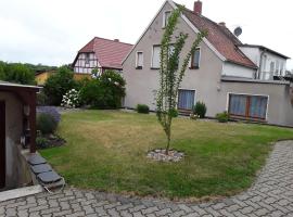 Pension Kaiser，位于哈尔登斯莱本的酒店