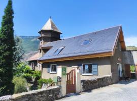 Château du Vigny - Maison d'hôtes，位于圣米歇尔德莫里耶讷的滑雪度假村